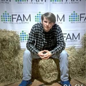 Meet your Posher, Gregory